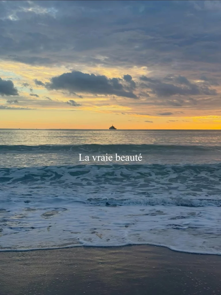 Instagram post from victoriamouvement. This post is in position 7.